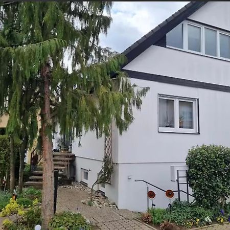 Weinstadt Monteurwohnnung Ferienwohnung Екстериор снимка