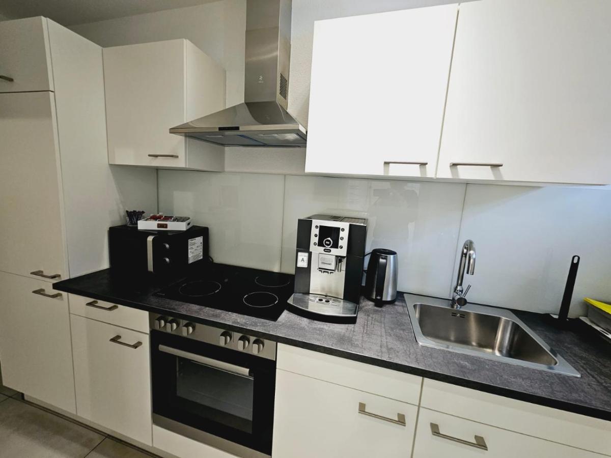 Weinstadt Monteurwohnnung Ferienwohnung Екстериор снимка
