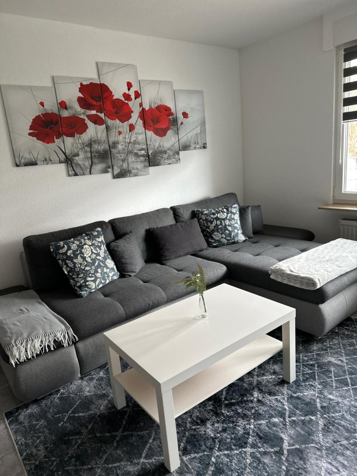 Weinstadt Monteurwohnnung Ferienwohnung Екстериор снимка
