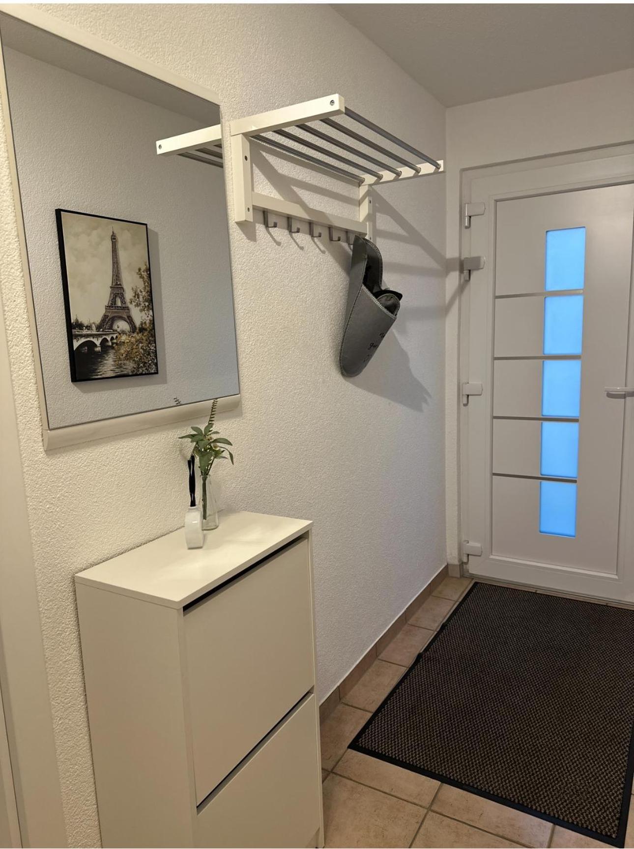 Weinstadt Monteurwohnnung Ferienwohnung Екстериор снимка